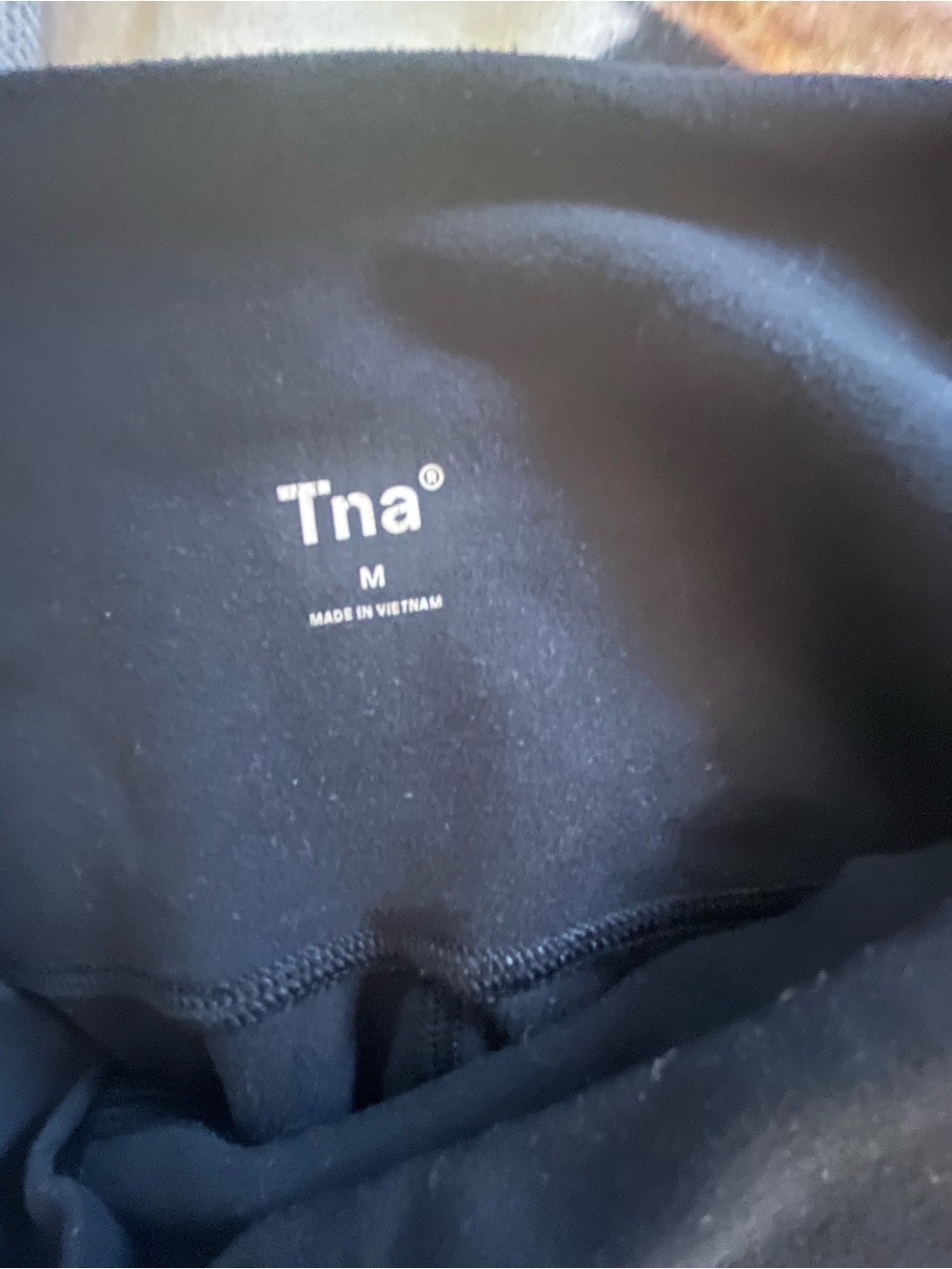 TNA by Aritzia Black Biker Shorts - Picture 5 of 5